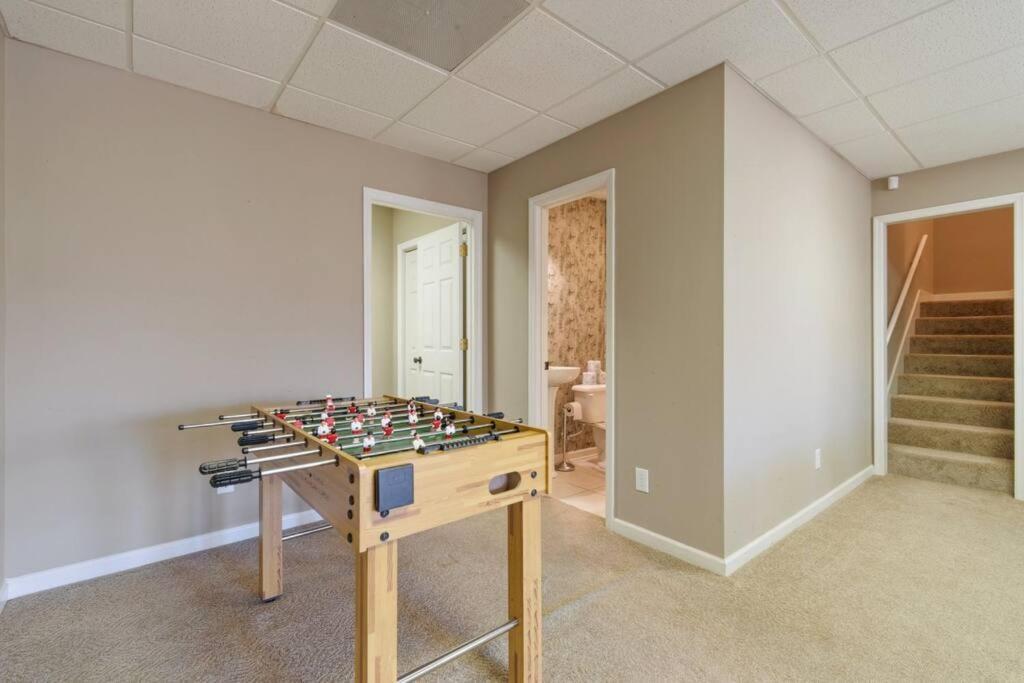 Lakeside Haven Dock/Slip Fire Pit Game Room Kayaks Winchester Esterno foto